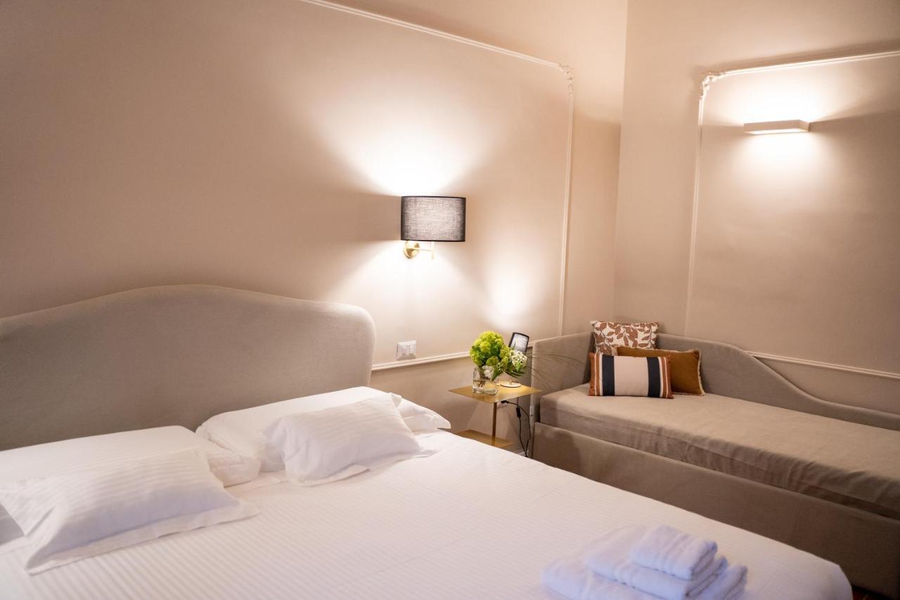 Casa Almika Principe Amedeo Hotel Bari Bagian luar foto
