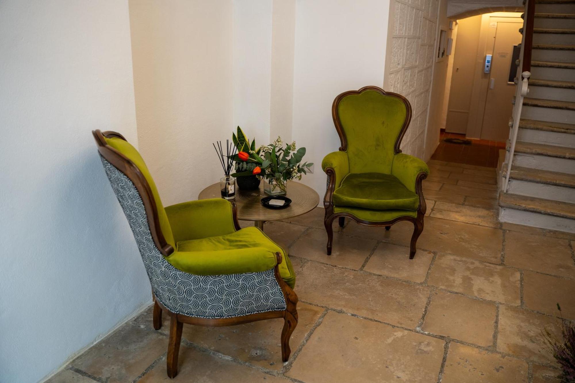 Casa Almika Principe Amedeo Hotel Bari Bagian luar foto